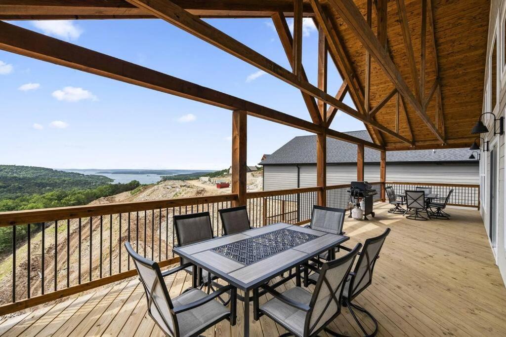 The Lake Fish-Amazing Views-Sleeps 24-Indoor-Outdoor Pools Branson Buitenkant foto